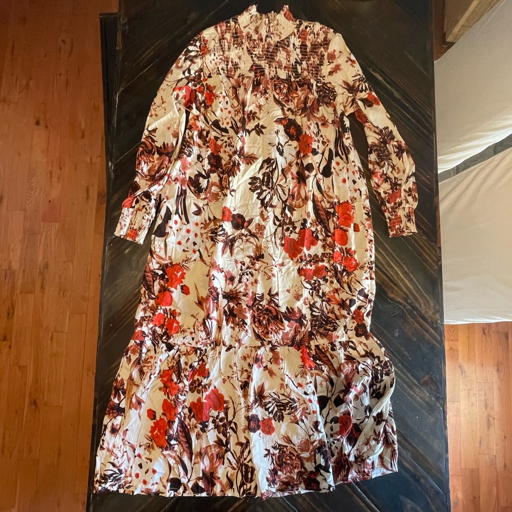 Long sleeve floral dress